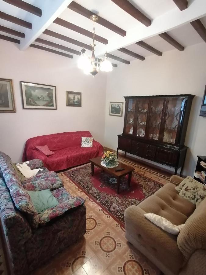La Casa Dei Nonni Villa Chianni Exterior photo