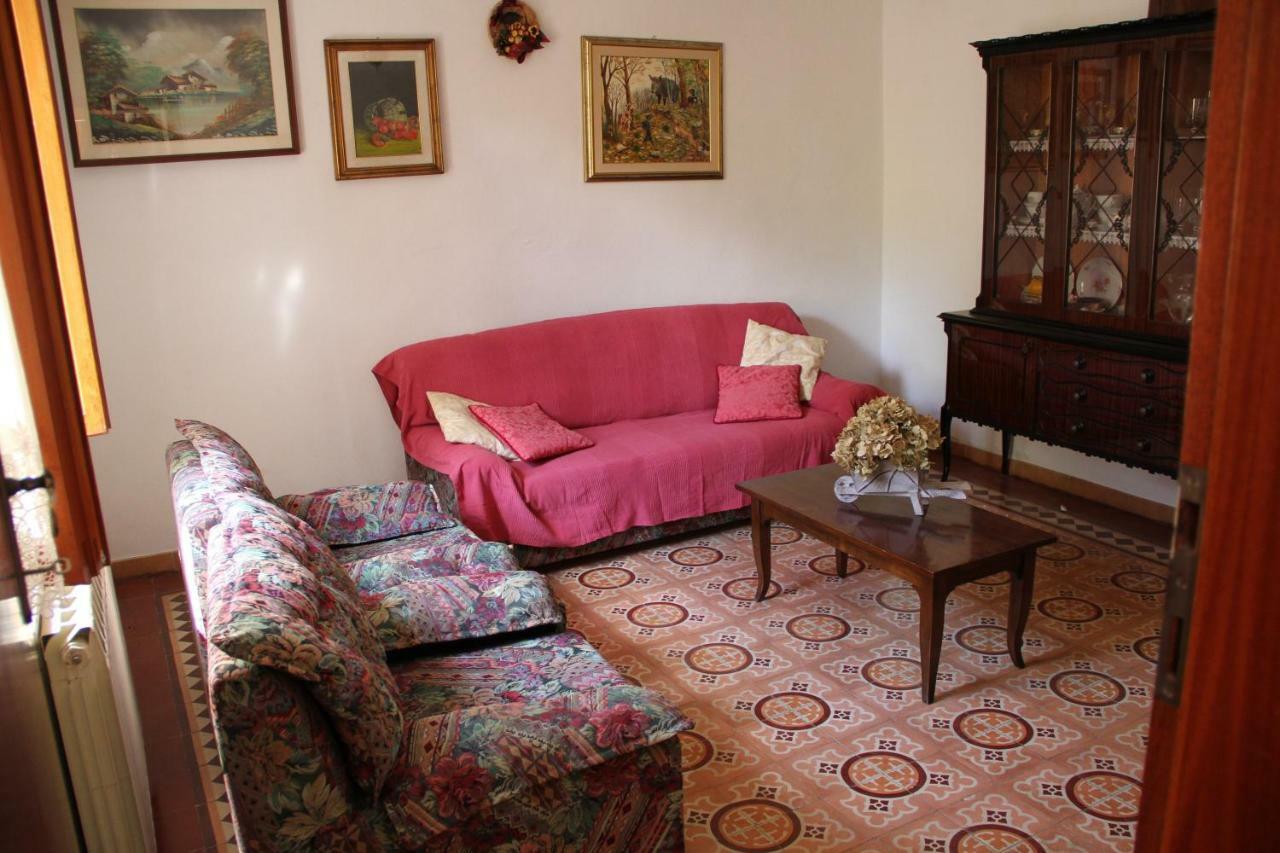 La Casa Dei Nonni Villa Chianni Exterior photo