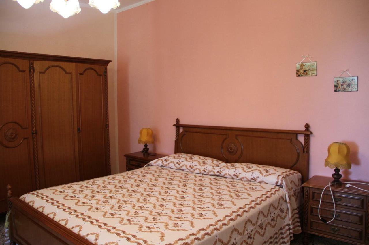 La Casa Dei Nonni Villa Chianni Exterior photo